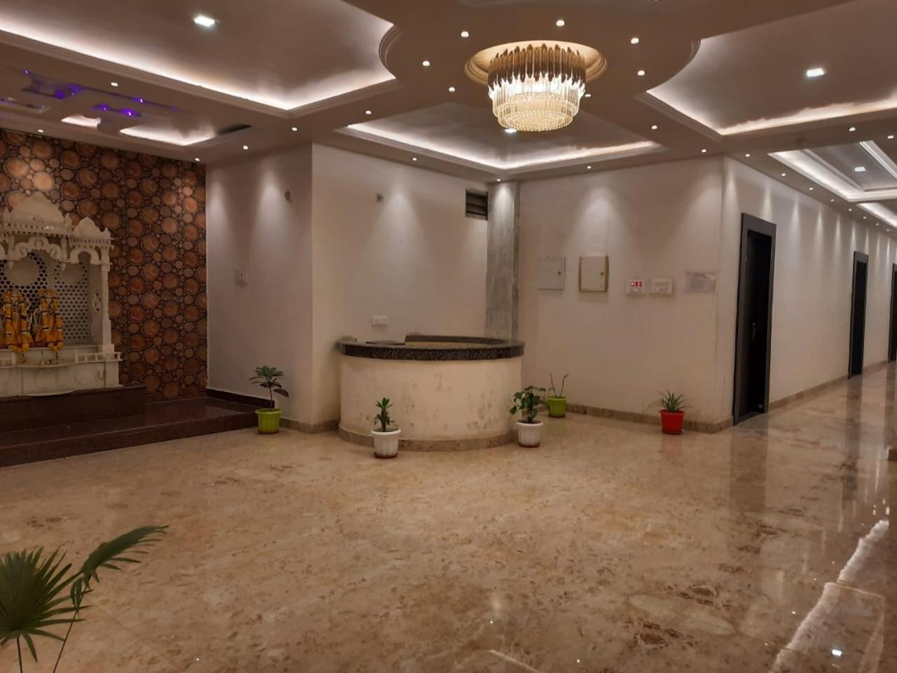 Hotel Neel Gagan - Varanasi — Photos 2